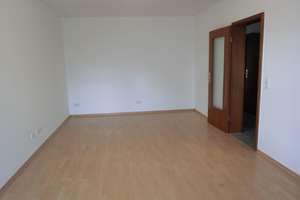 Gepflegte 3-Zimmer-Wohnung mit Balkon in KA-Hagsfeld – Hallesche Allee 4, 76139 Hagsfeld, Karlsruhe – Vorschaubild 3