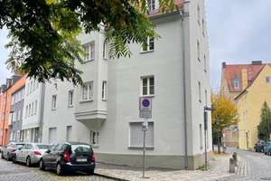 Sanierte 2ZKB in denkmalgeschütztem Altbau am Jakobsplatz