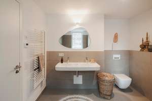 Elegant, ruhig, außergewöhnlich – 4 Zimmer-Wohnung am Rhein – 67061 Süd, Ludwigshafen am Rhein – Vorschaubild 12