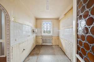 Renovierungsbedürftige 2-Zimmer-DG-Wohnung mit Balkon in Nürnberg-Gartenstadt! – Die vollständige Adresse der Immobilie erhältst du vom Anbieter., 90469 Gartenstadt, Nürnberg – Vorschaubild 9