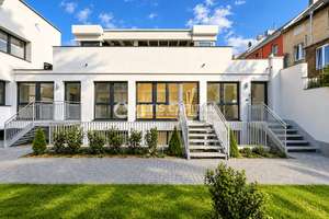 NEUAUSBAU: AUF DREI ETAGEN IM RUHIGEN INNENHOF MIT SÜDWEST-DACHTERRASSE +PROVISIONSFREI+ – 50968 Bayenthal, Köln – Vorschaubild 2