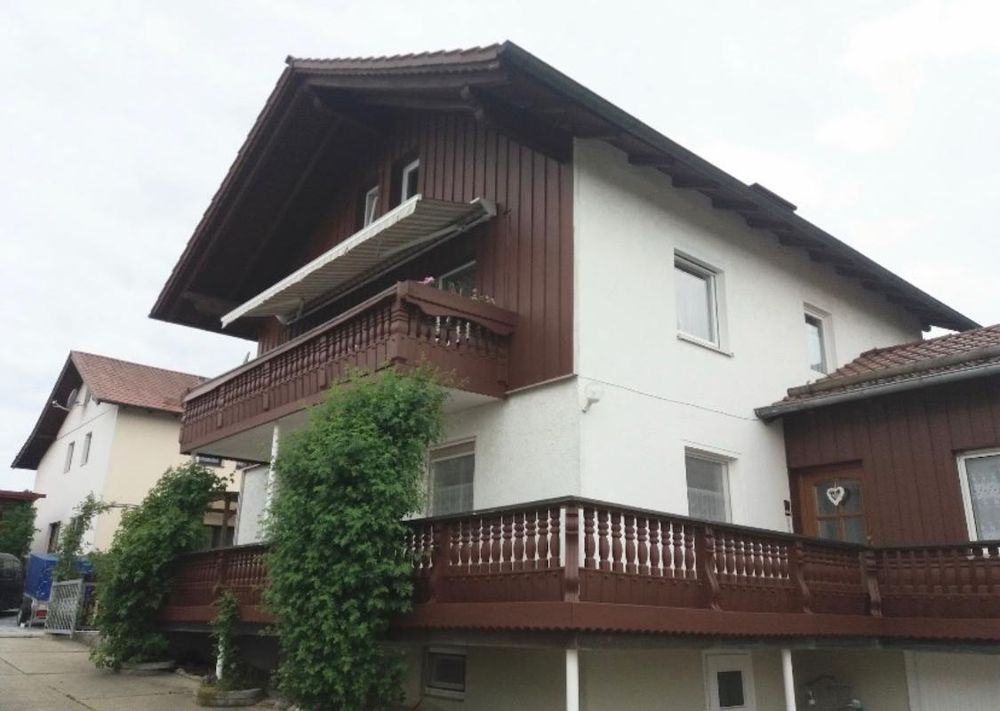 Mehrfamilienhaus mit Entwicklungspotenzial!