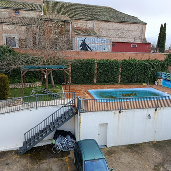 VillamantaDachgeschosswohnung