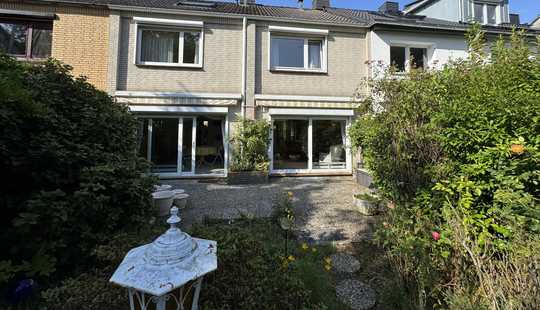 Bild von Viele Optionen! Zwei miteinander verbundene Reihenhäuser in idyllischer Lage!