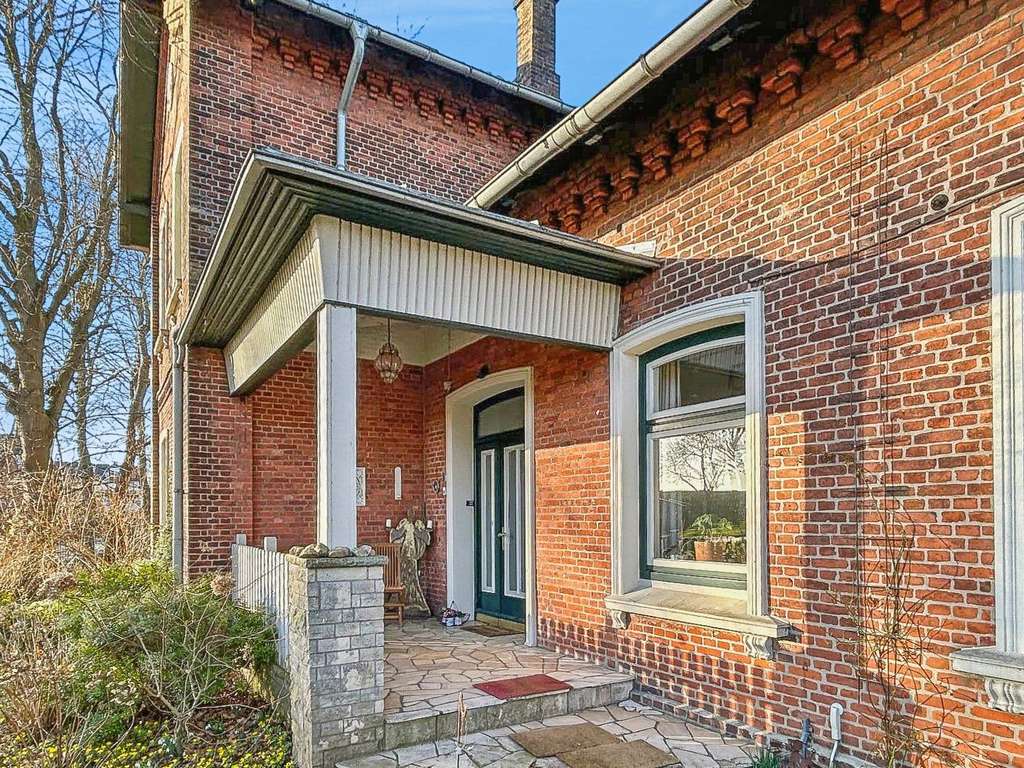 Immobilie in Brokdorf - Wohn(t)raum XXL: Großzügiges Objekt in Brokdorf, unweit von Hamburg - Bild 1