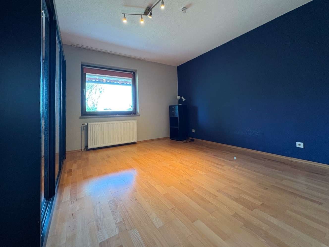 Immobilie in Rinteln - Drei Wohneinheiten in ruhiger Lage – Einziehen oder vermieten?  - Bild 16