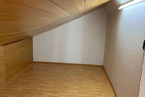 Charmante Dachgeschosswohnung in zentraler Lage von Essen-Bergerhausen! – Rellinghauser Straße 274, 45136 Bergerhausen, Essen – Vorschaubild 14