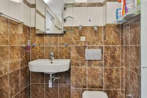 Property thumbnail 27