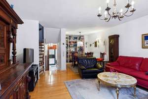 Ein Zuhause zum Wohlfühlen – familienfreundliches Split-Level-Haus mit Garten, Garage & Stellplatz – Die vollständige Adresse der Immobilie erhältst du vom Anbieter., 70439 Stammheim-Süd, Stuttgart – Vorschaubild 7