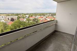 Lichtdurchflutete 3 Zimmer Wohnung mit eigenem Tiefgaragenstellplatz zu verkaufen – Breslauerstraße 16, 89231 Neu-Ulm – Vorschaubild 6