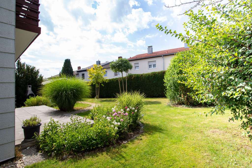 Immobilie in Kumhausen - Attraktiv für Eigennutzer & Anleger: Gepflegtes Mehrfamilienhaus in ruhiger Wohnlage - Bild 3