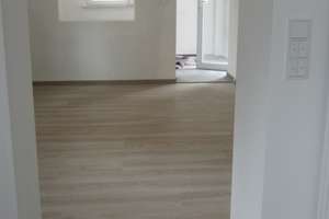 Topzentral und ruhig gelegen: Einliegerwohnung in freistehendem Haus im Almenhof zu vermieten – 68199 Neckarau, Mannheim – Vorschaubild 3