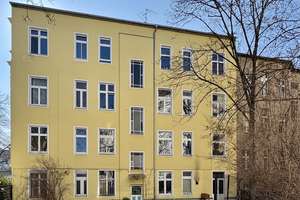 Modernisierte 3-Zimmer-Eigentumswohnung, ca. 95 m², bezugsfrei kaufen, zentrale Lage Berlin-Steglitz – Florastraße 14, 12163 Steglitz, Berlin – Vorschaubild 2