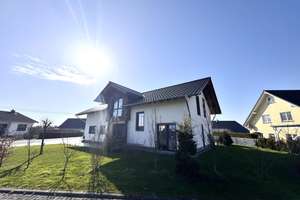 Luxuriöses Einfamilienhaus mit 200 m² Wohnfläche | KfW-55 | 1.100 m² Grundstück | Baujahr 2020 – Die vollständige Adresse der Immobilie erhältst du vom Anbieter., 53547 Hümmerich – Vorschaubild 18