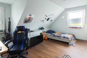 **Haus sucht neue Familie** Energieeffizientes Einfamilienhaus mit herrlichem Weitblick! – Neustadt a.d. Aisch-Bad Windsheim (Kreis) – Vorschaubild 24