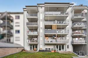 Gepflegte 2-Zimmer-Wohnung mit Balkon, Aufzug & TG im Musikerviertel – Die vollständige Adresse der Immobilie erhältst du vom Anbieter., 76185 Mühlburg, Karlsruhe – Vorschaubild 2