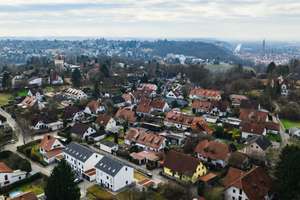 Charmantes Gevierthaus  mit Entwicklungsmöglichkeiten am Landshuter Moniberg – Die vollständige Adresse der Immobilie erhältst du vom Anbieter., 84028 Peter und Paul, Landshut – Vorschaubild 36