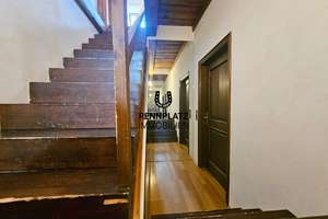 Loft-Wohnung in bester Altstadtlage mit Altbaucharme und Domblick. Frei ab sofort. – Die vollständige Adresse der Immobilie erhältst du vom Anbieter., 93047 Innenstadt, Regensburg – Vorschaubild 12