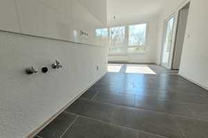 Frisch renovierte 3-Zimmer-Wohnung mit Balkon und Aufzug! – Philosophenweg 4, 45279 Essen – Vorschaubild 5