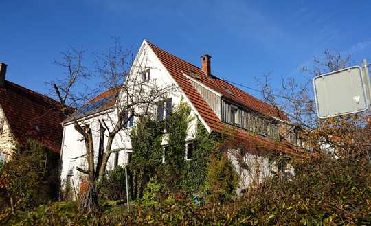 Großes saniertes Bauernhaus mit Grundstück in Gomaringen