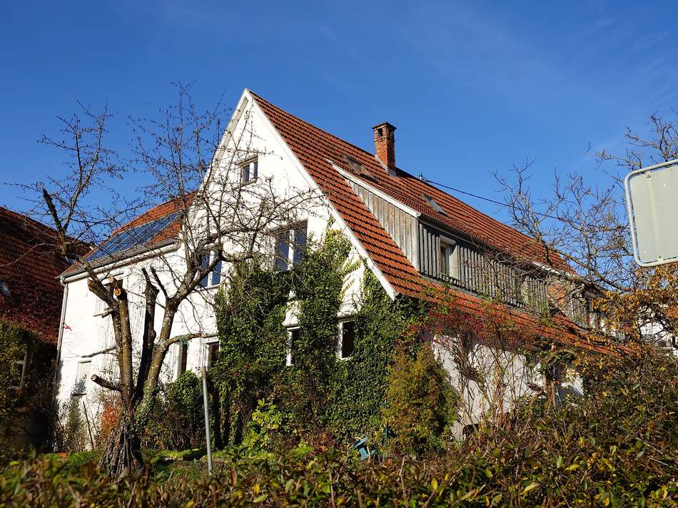 HausAussen1
