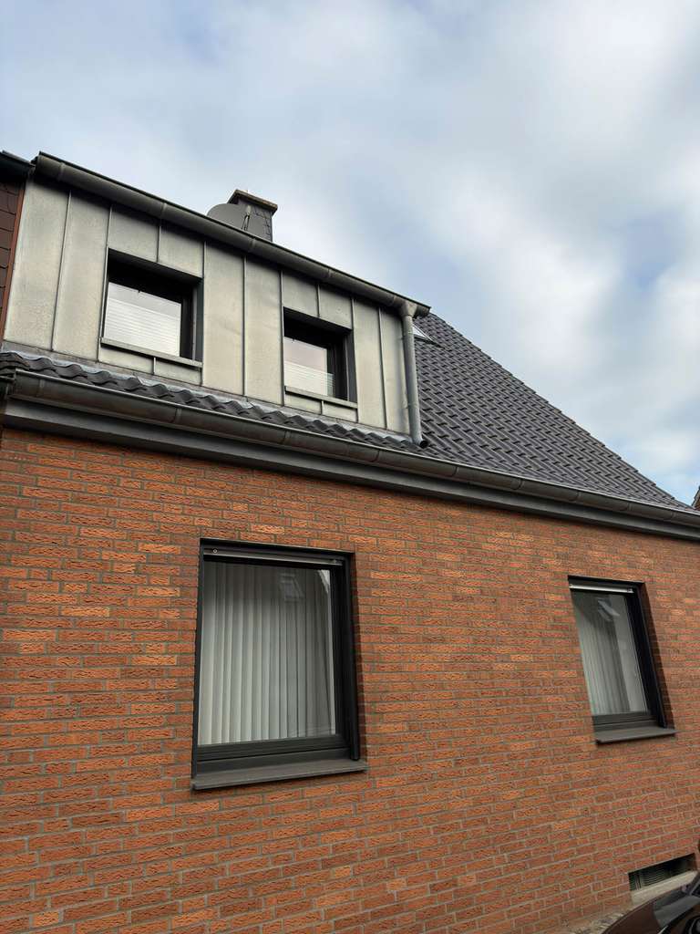 Immobilie in Greven - Großzügige Doppelhaushälfte mit Einliegerwohnung in ruhiger  Lage – viel Platz. Modernisiert! - Bild 1