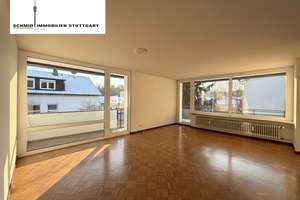 Top 3-4 Zi-Whg. (ca. 93 m²), renoviert-  mit Parkett, EBK und Balkon