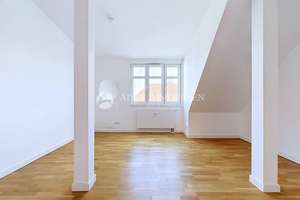 Stilvolle 3-Zimmer-Dachgeschosswohnung mit Terrasse in Top-Zustand, Johannisthal! – Trützschlerstr. 11, 12487 Johannisthal, Berlin – Vorschaubild 20