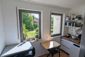 Helle 2-Zimmer-Wohnung mit Loggia, großem Kellerraum und Tiefgaragenstellplatz in zentraler Lage – Bielefeld – Vorschaubild 13