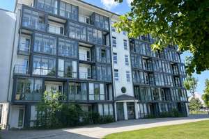 Helle 1-Zimmer-Wohnung mit Loggia in Schwabing-West