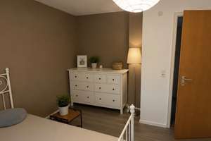 Lebendiger Wohnraum: 3-Zimmer-Wohnung in Taunusstein – Die vollständige Adresse der Immobilie erhältst du vom Anbieter., 65232 Taunusstein – Vorschaubild 2