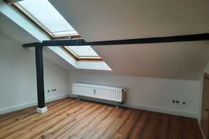 **Modernisierte und ausgefallene DG-Wohnung in Borbeck** – Schloßstr. 74, 45355 Borbeck-Mitte, Essen – Vorschaubild 8