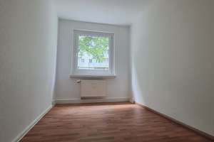 Bequem im Erdgeschoss mit Balkon und Dusche – Am Stadtpark 18, 9120 Helbersdorf, Chemnitz – Vorschaubild 5