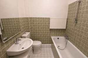 Stilvolles Zuhause in Top-Lage: 2-Zimmer-Wohnung mit Balkon – Belle-Alliance-Straße 18, 42119 Elberfeld, Wuppertal – Vorschaubild 3