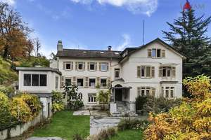 Historische Villa mit flexiblen Grundrissen ideal für Firmenwohnen oder Betreiberkonzepte