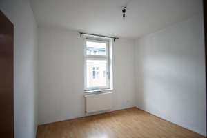 Tolles Familiennest 3,5 Zimmer mit zentraler Anbindung in ruhiger Straße – Arndtstraße 108, 46047 Marienkirche, Oberhausen – Vorschaubild 9