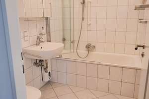 Ruhige 3,5-Zimmer-Wohnung in Hadern mit traumhaftem Ausblick – Die vollständige Adresse der Immobilie erhältst du vom Anbieter., 81375 Neuhadern, München – Vorschaubild 13