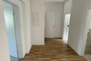 Moderne 2 Zimmer Wohnung mit Einbauküche und Balkon – Heinrichstraße 116, 40239 Mörsenbroich, Düsseldorf – Vorschaubild 4