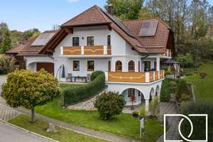Herrschaftlich & Energieeffizient! Großzügiges Einfamilienhaus mit ELW in idyllischer Alleinlage – Die vollständige Adresse der Immobilie erhältst du vom Anbieter., 91236 Alfeld – Vorschaubild 1
