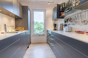 Vollmöblierte moderne 3‑Zimmer Dachgeschosswohnung mit Balkon in Potsdam – Hegelallee 25b, 14467 Nördliche Innenstadt, Potsdam – Vorschaubild 4