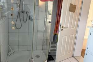 Großzügige 2 Zimmer Wohnung in ruhiger, grüner Lage – Drachenfelsstraße 55, 50939 Klettenberg, Köln – Vorschaubild 6