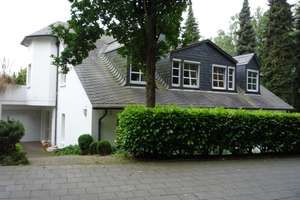 Hochwertiges Einfamilienhaus am Rotthäuser Weg – Die vollständige Adresse der Immobilie erhältst du vom Anbieter., 40629 Hubbelrath, Düsseldorf – Vorschaubild 2