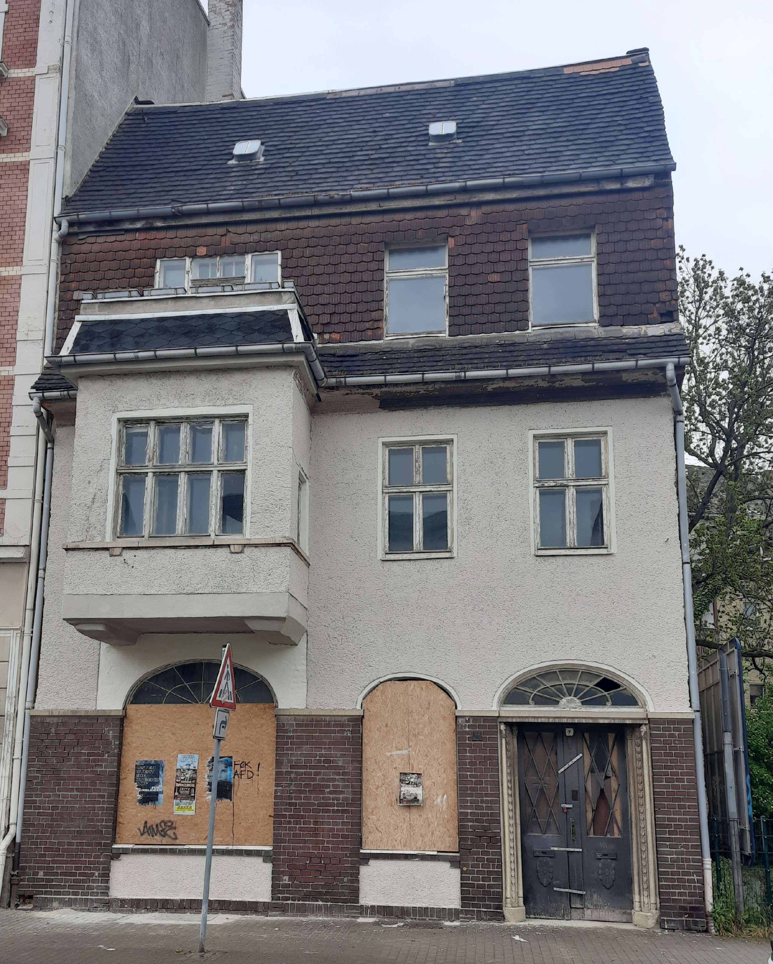 Sanierungsbedürftiges Denkmalschutzobjekt in Zeitz, Burgenlandkreis – Bild 1