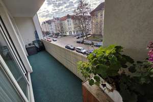 ⭐⭐⭐⭐⭐ Helle freundliche 2,5- Raumwohnung mit EBK, Balkon, Fahrstuhl und TG-Stellplatz – Maxim-Gorki-Straße 24b, 39108 Stadtfeld Ost, Magdeburg – Vorschaubild 5
