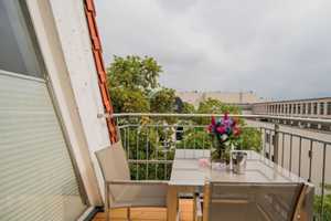 Provisionsfrei! Stilvolle 3-Raum-Maisonette-Wohnung mit Einbauküche in Berlin Steglitz – Berlin – Vorschaubild 1