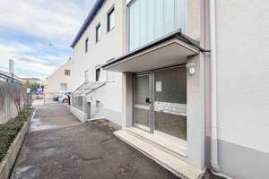 Top-Investment in Augsburg – Vermietete 3-Zimmer-Wohnung mit Balkon in zentraler Lage  – Die vollständige Adresse der Immobilie erhältst du vom Anbieter., 86165 Lechhausen-Süd, Augsburg – Vorschaubild 11