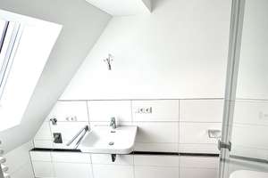 Neu ausgebaute DG Wohnung mit Galerie – Georgenstraße 41, 86152 Georgs- und Kreuzviertel, Augsburg – Vorschaubild 12