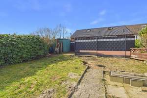 Bremen-Kirchhuchting • Top saniertes Reihenbungalow mit Garage – Die vollständige Adresse der Immobilie erhältst du vom Anbieter., 28259 Kirchhuchting, Bremen – Vorschaubild 21