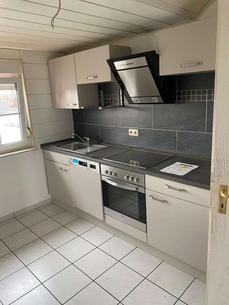 Immobilie in Münster (Hessen) - 3 Zimmer DG-Wohnung in kleiner Wohneinheit "Eppertshausen" - Bild 0