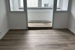 Zwei Zimmer in Wuppertal:  ruhiges und gepflegtes Mehrfamilienhaus. – Steinenfeld 44, 42107 Elberfeld, Wuppertal – Vorschaubild 6